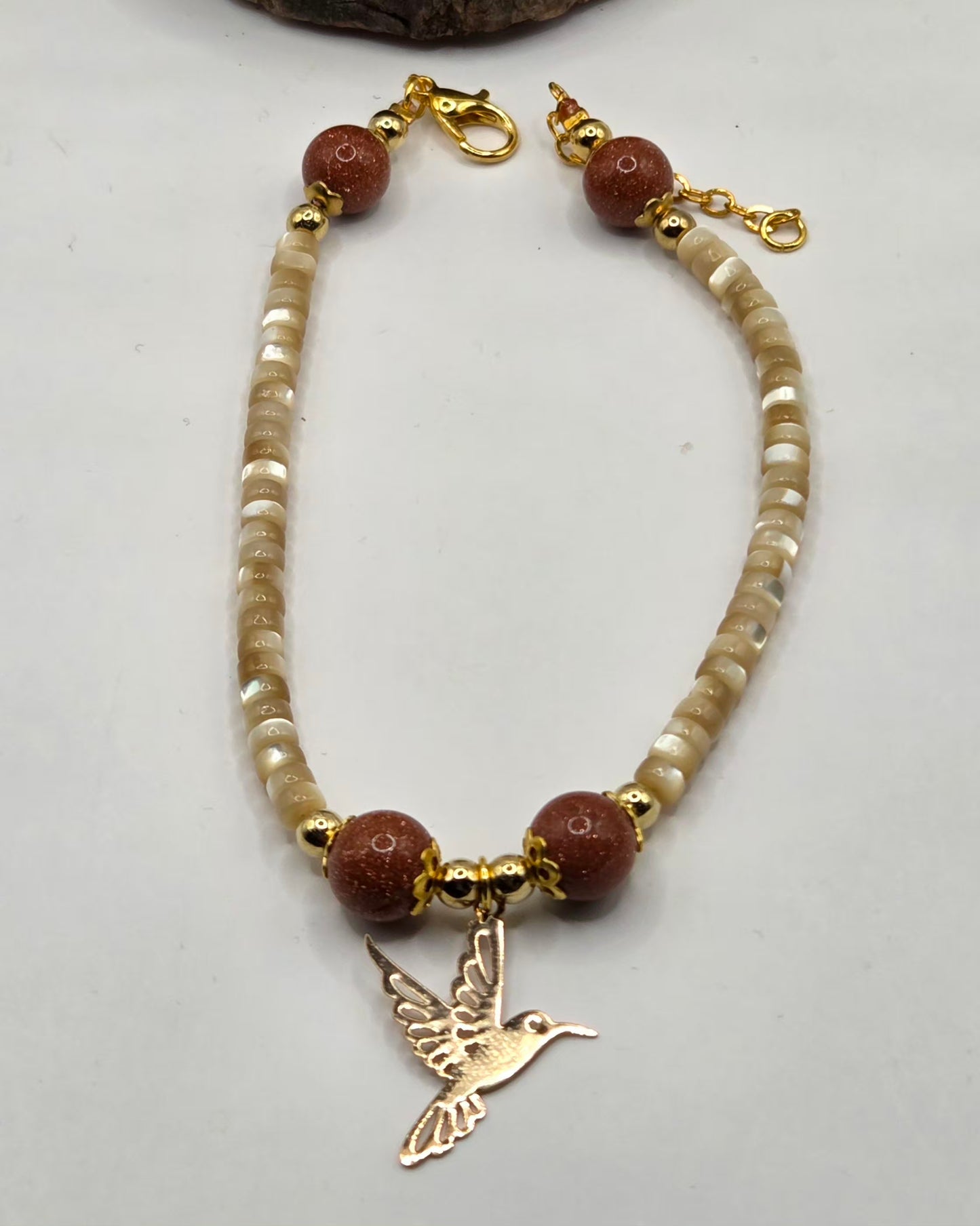 Bracelet Fait main avec perles de verre et perles nacrées