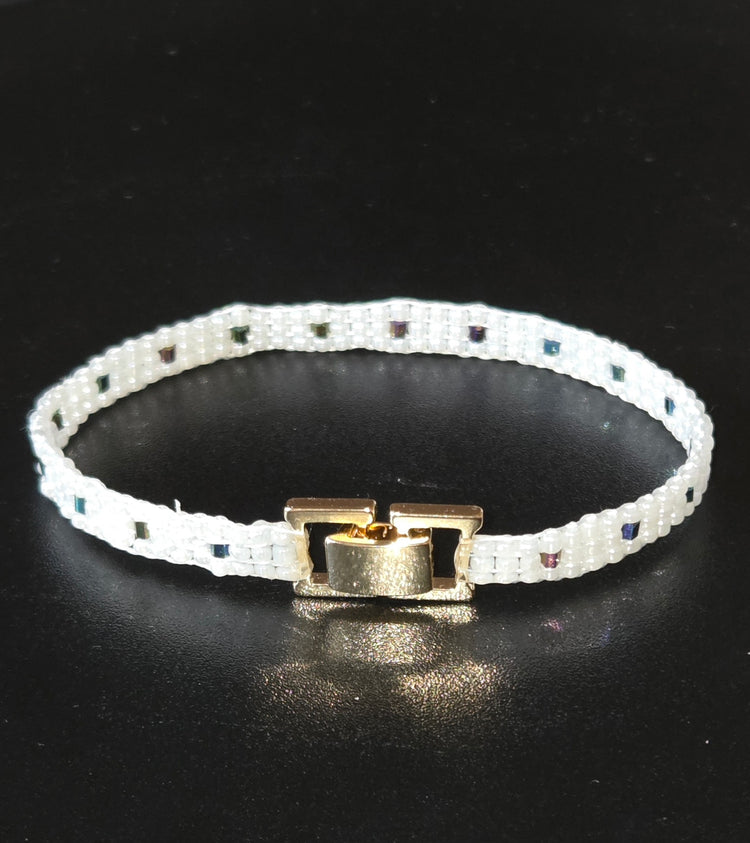 Bracelet en perle de rocaille blanc et gris anthracite