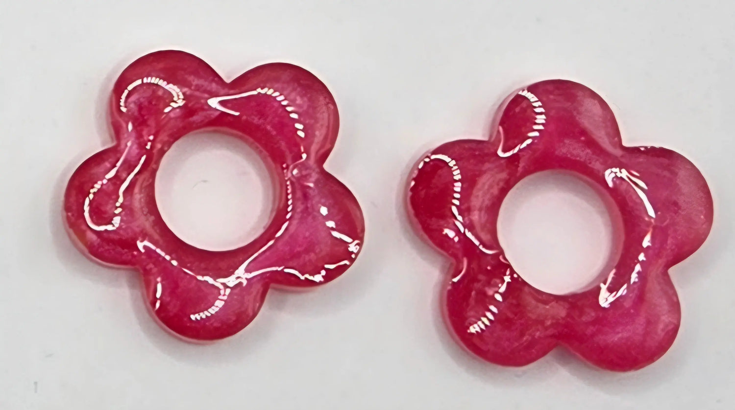 Fleurs en fimo de type pampille Les Élégantes de Stéph