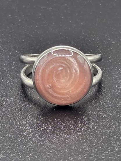 Bague ajustable rose pâle en spirale imitation rose diamètre 1,5 cm – bijou fait main
