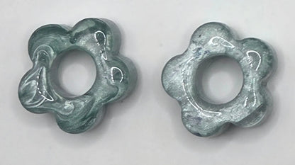 Fleurs en fimo de type pampille Les Élégantes de Stéph