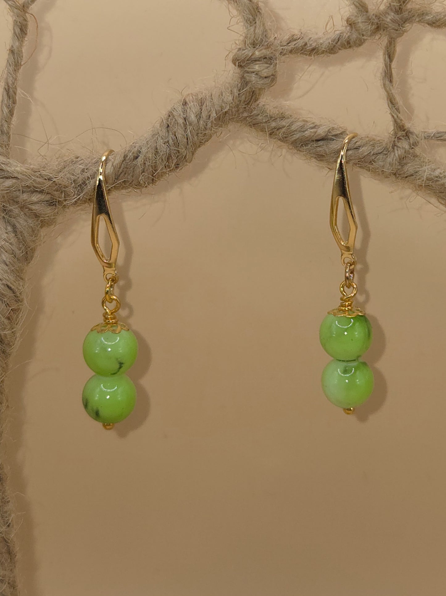 Boucles d'oreilles dorées Fait Main avec perles de verre
