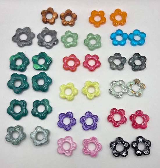 Fleurs en fimo de type pampille Les Élégantes de Stéph