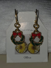 Boucles d’oreilles de Noël en forme de couronne