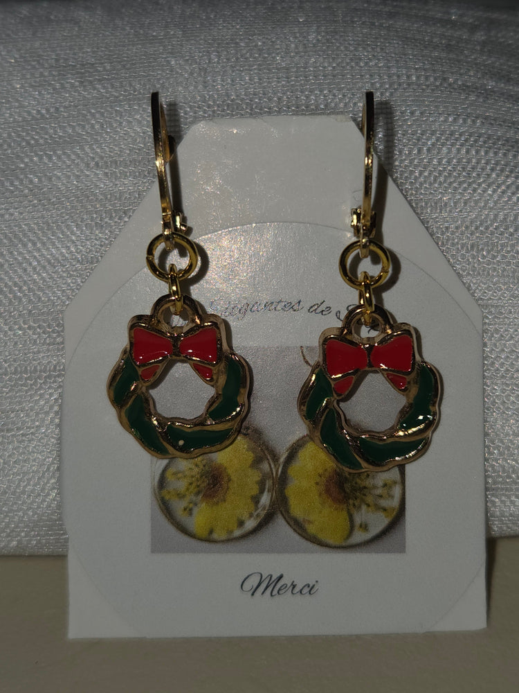 Boucles d’oreilles de Noël en forme de couronne